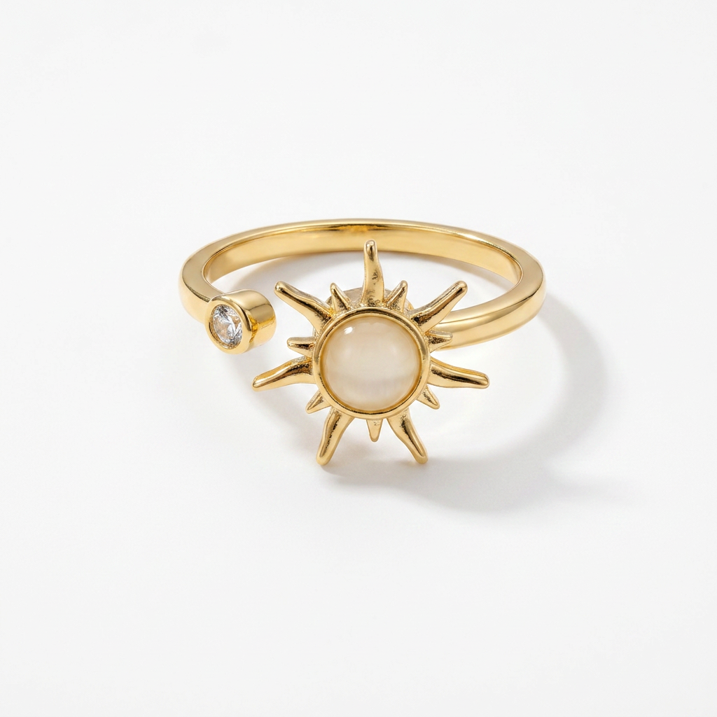 Lucky Clover Spinner Gold Ring