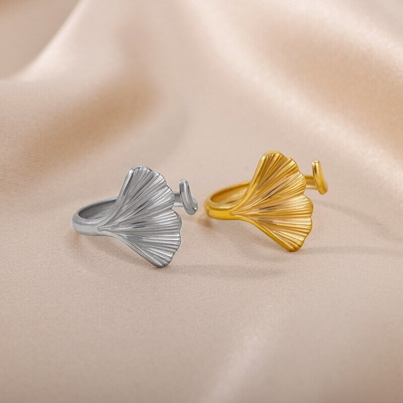 Boho Ginkgo Leaf Ring, 18K Gold Ginkgo Ring, Dainty Minimalist