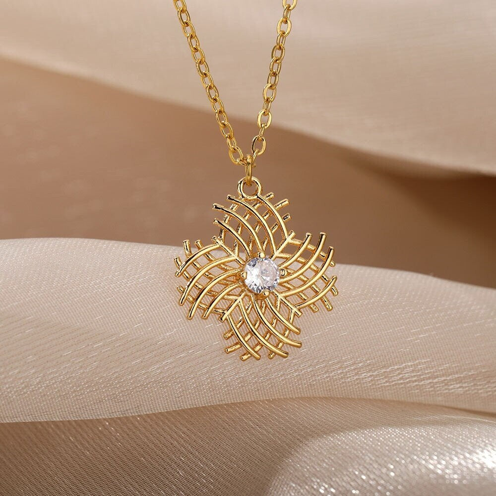 18K Gold Petal Charm Necklace, Gold Cross Necklace, Punk Fashion Necklace for Women, Gift for Her