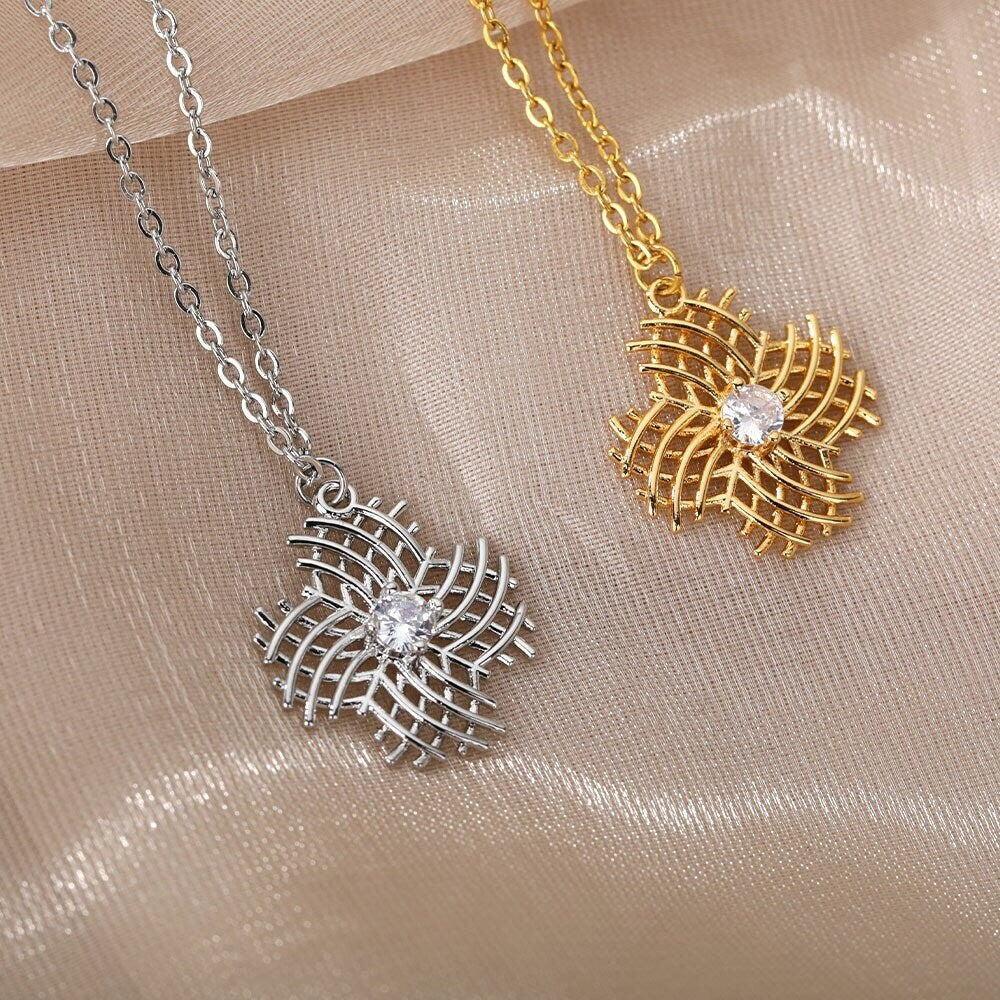 18K Gold Petal Charm Necklace, Gold Cross Necklace, Punk Fashion Necklace for Women, Gift for Her