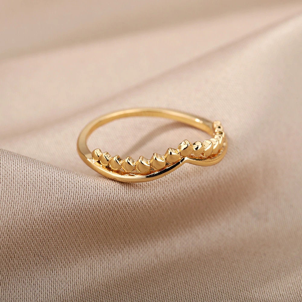 Gold Tiara Ring, Dainty Tiara Ring, 18K Gold Crown Ring, Dainty Crown Ring, Minimalistic Ring, Tiara Fashion Ring for Women, Gift for Her