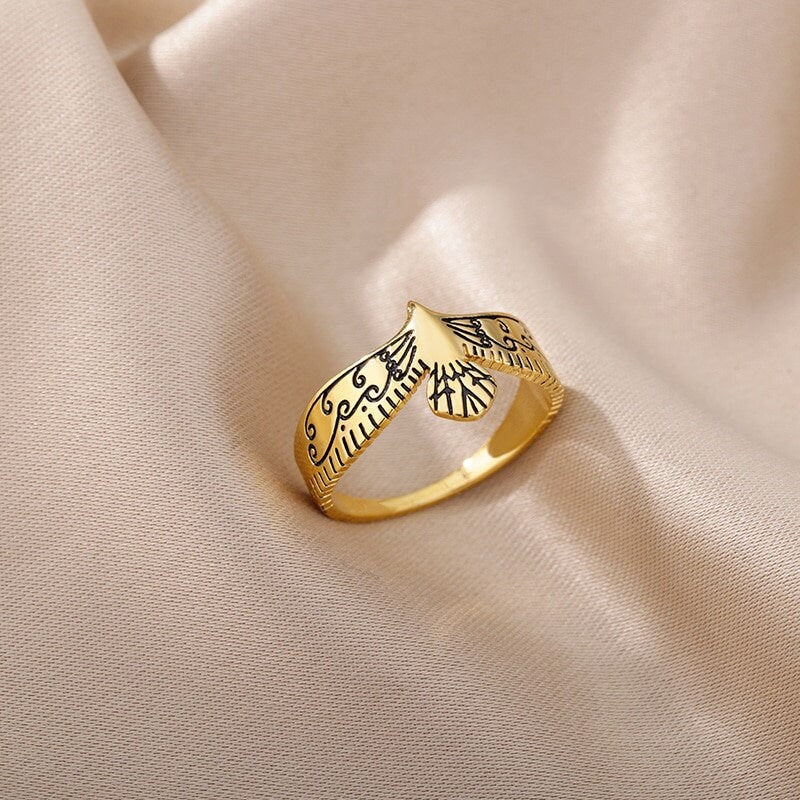 Punk Eagle , 18K Gold Gothic Stackable Ring, Dainty Minimalist Jewelry, Delicate Handmade for Women, Gift for Her