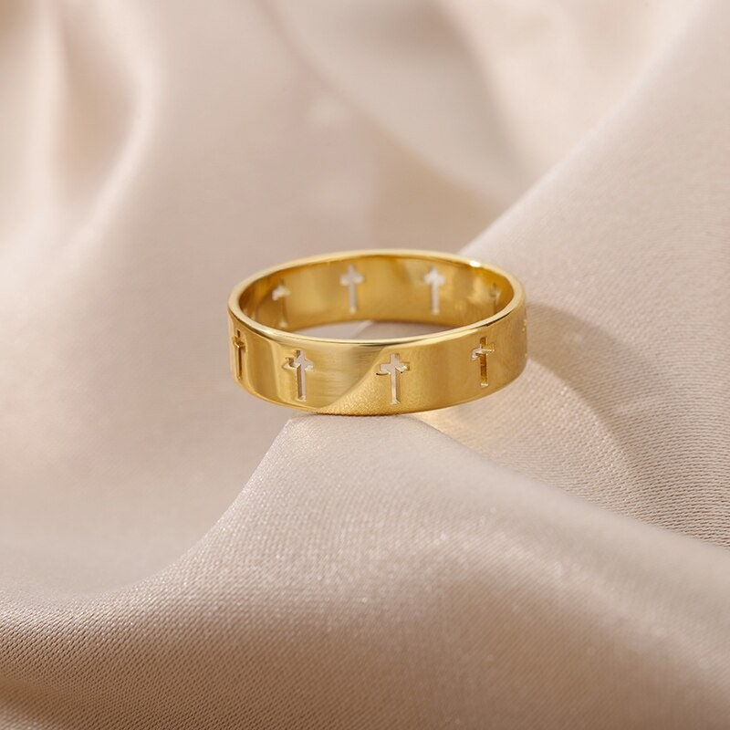 18K Gold Cross Ring, Dainty Cross Ring, Gothic Cross Ring, Gold Jesus Ring, Jesus Fashion Ring for Women, Gift for Her