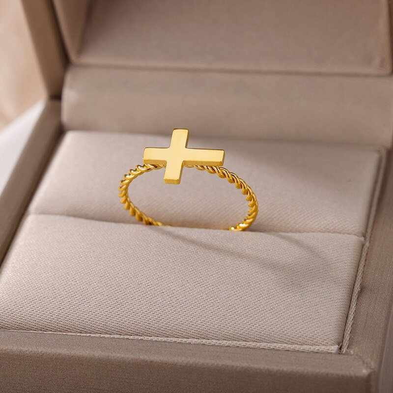 Gothic Cross Ring, Gothic Jesus Ring, 18K Gold Cross Ring, Dainty Cross Ring, Cross Ring for Women, Gift for Her