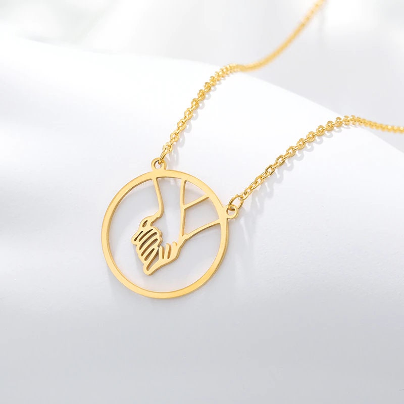 18K Gold Coin Charm Pendant, Gold Friendship Necklace, Friendship Fashion Necklace for Women, Gift for Her