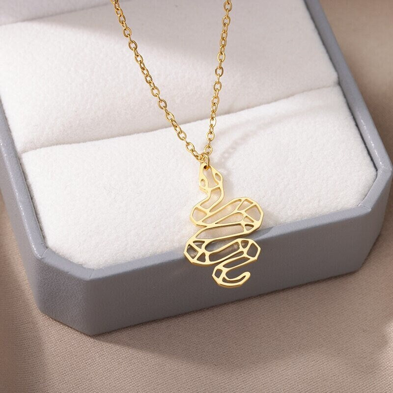 Punk Snake Necklace, 18K Gold Snake Necklace, Snake Contour, Punk Fashion Necklace for Women, Gift for Her