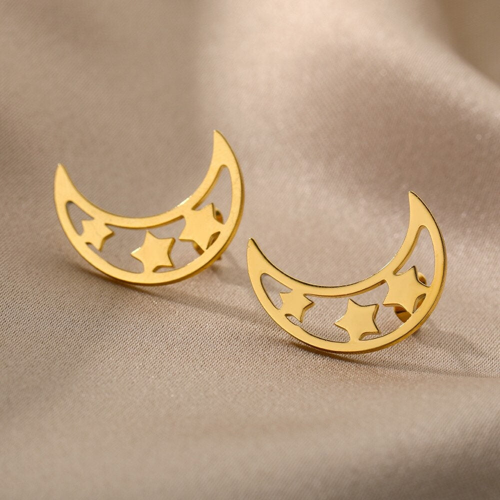Cute Moon Earrings, 18K Gold Moon Earrings, Moon & Stars Stud Earrings, Moon Earrings for Women, Gift for Her