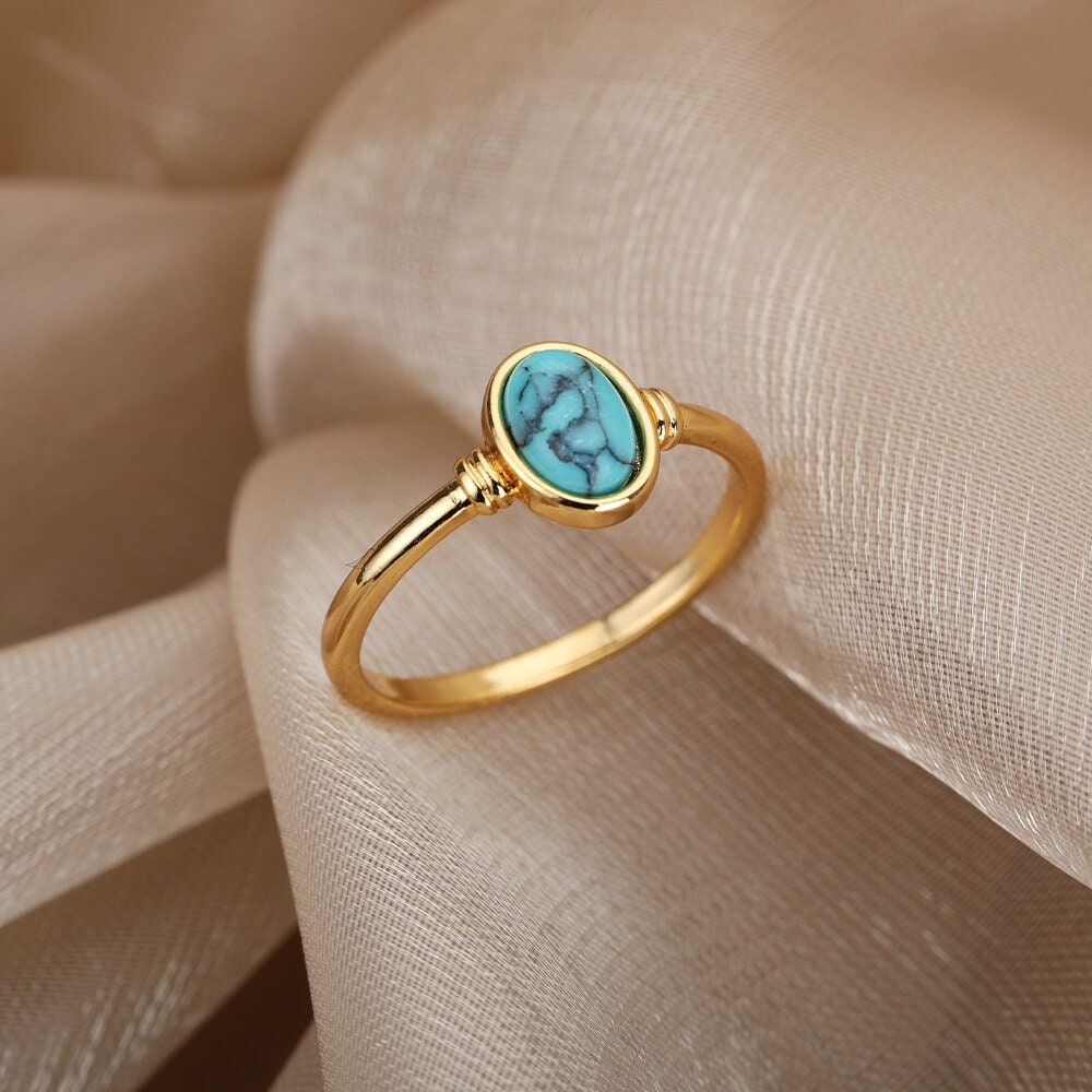 Dainty Moonstone Ring, 18K Gold Moonstone Ring, Oval Moonstone Ring, Moonstone Fashion Ring for Women, Gift for Her