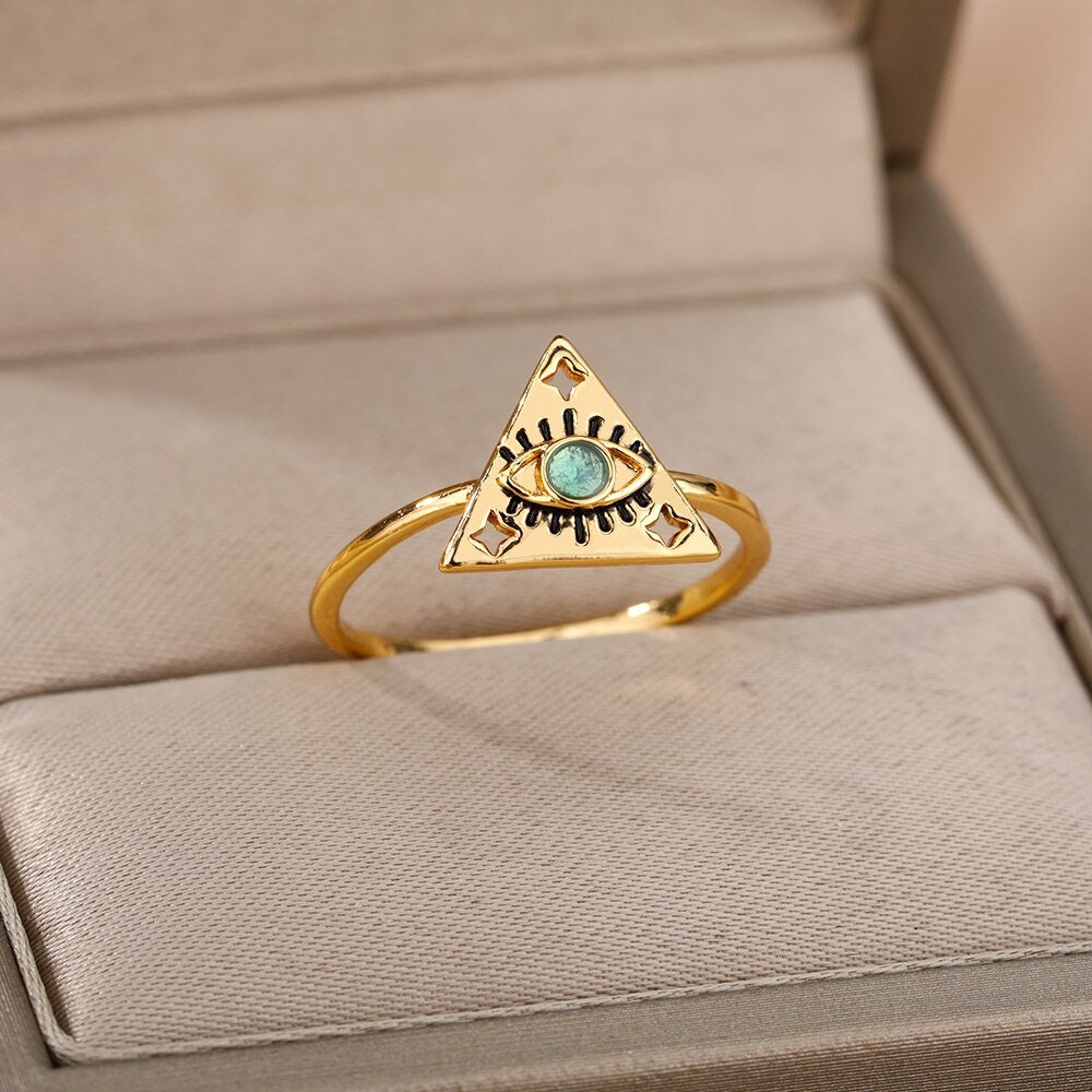 Gothic Evil Eye Ring, 18K Gold Evil Eye Ring, Evil Eye Triangle Ring, Triangle Fashion Ring for Women, Gift for Her