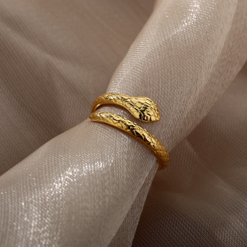 Dainty Snake Ring, 18K Gold Snake Ring, Snake Wrap Ring, Punk Snake Fashion Ring for Women, Gift for Her