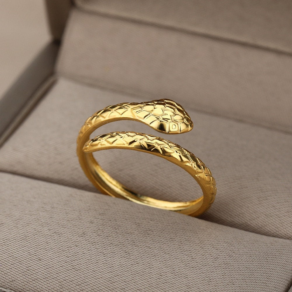 Dainty Snake Ring, 18K Gold Snake Ring, Snake Wrap Ring, Punk Snake Fashion Ring for Women, Gift for Her