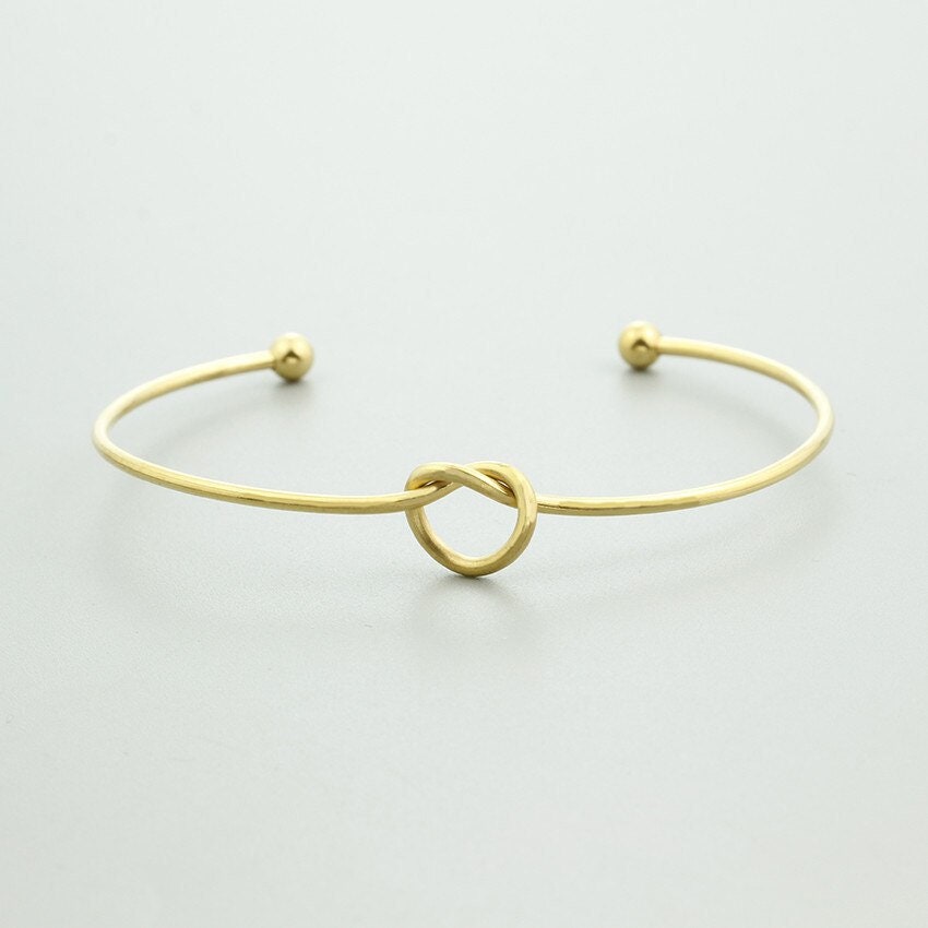 Boho Knot Heart Bangle, 18K Gold Layered Yogi Bracelet, Dainty Minimalist Jewelry, Delicate Handmade for Women, Gift for Her