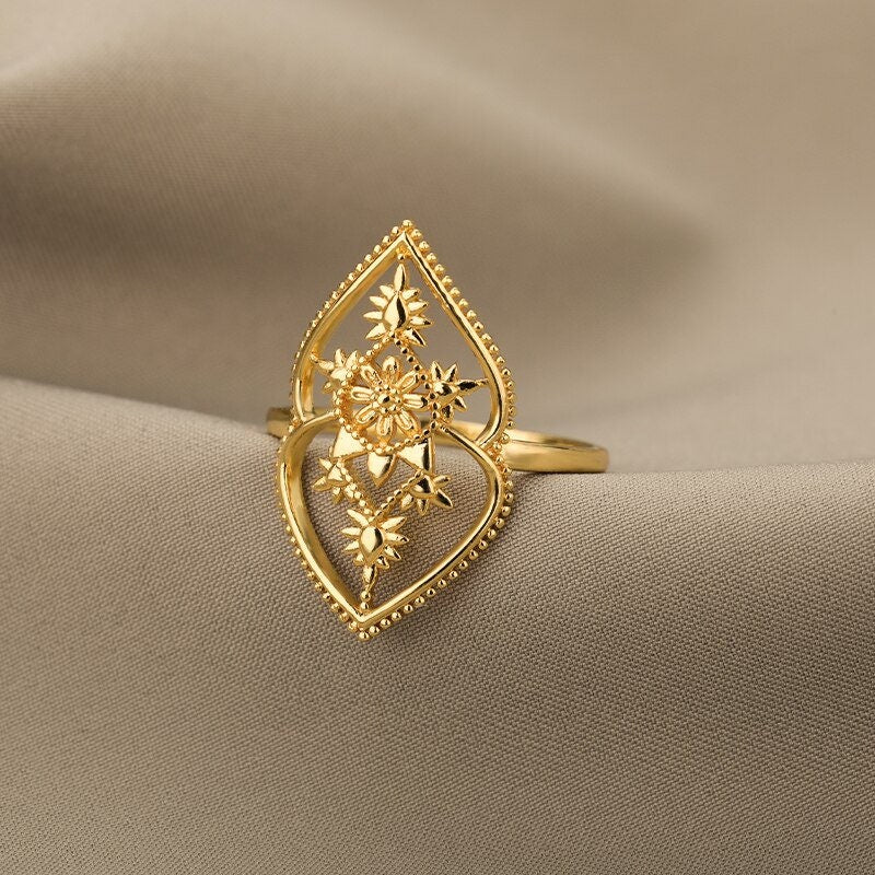 Gothic Floral Ring, 18K Gold Floral Ring, Gold Flower Ring, Elegant Gold Ring, Fashion Ring for Women, Gift for Her