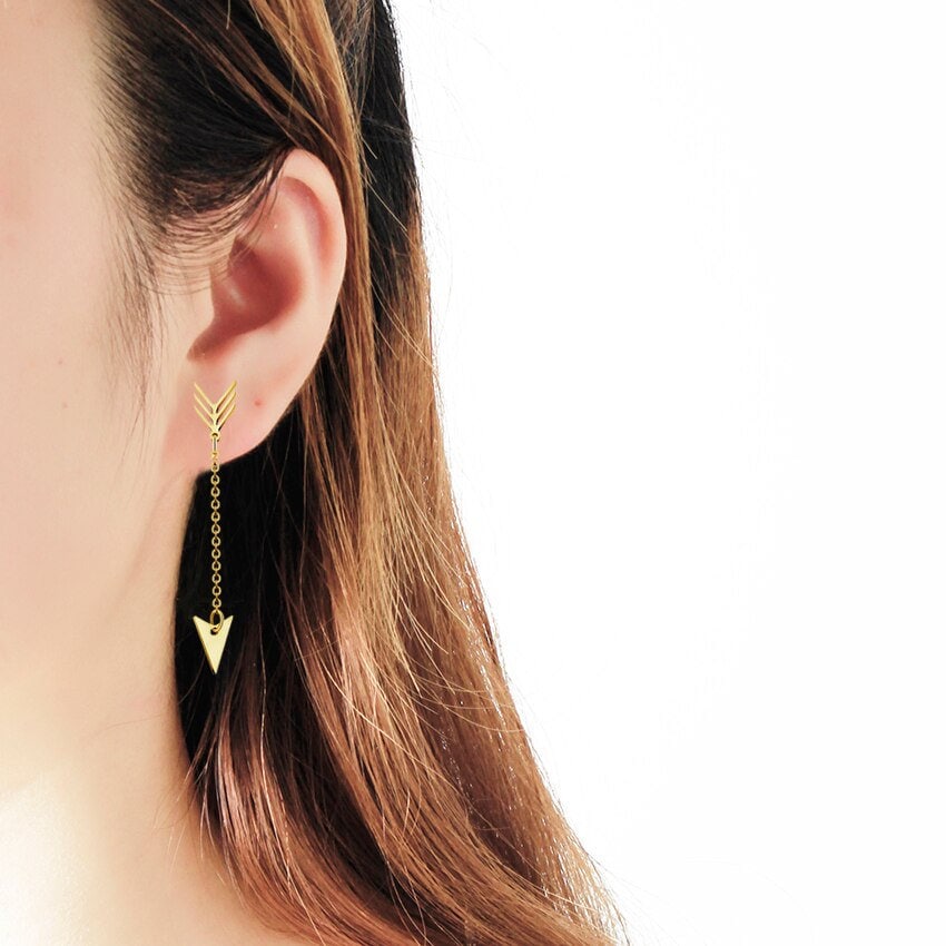 arrow earrings, felicity smoak leaf earrings arrow, gold arrow earrings store near me, arrow earring, bow and arrow earrings, emily bett rickards earrings on the show arrow, nipple piercing earrings arrow