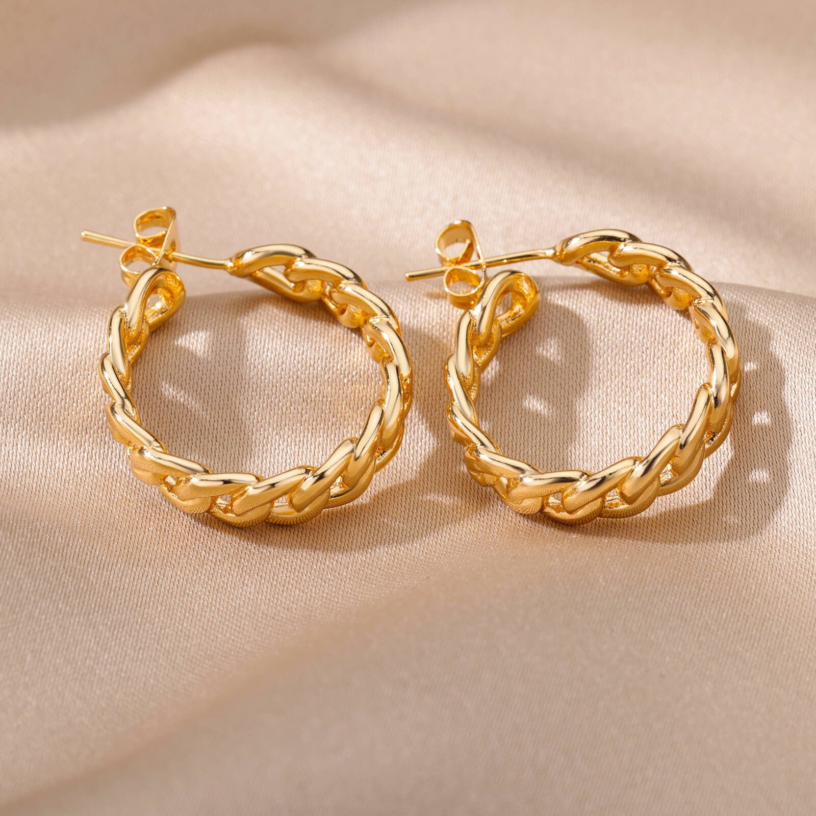 Punk Cuban Link Hoops, 18K Gold Everyday Earrings, Gothic Dainty Minimalist Jewelry, Delicate Handmade for Women, Gift for Her