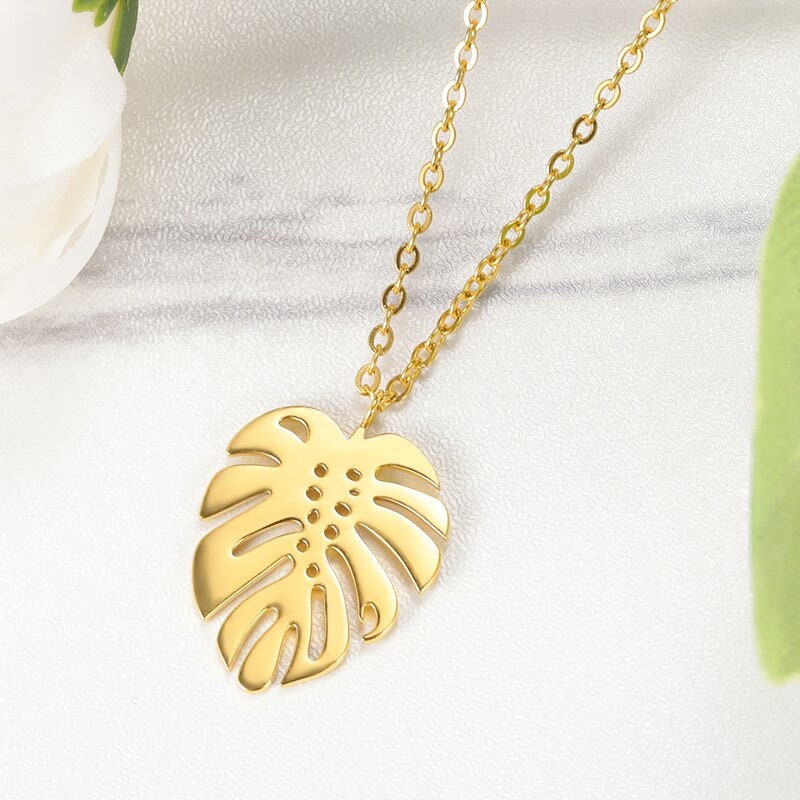 Boho Hippie Palm Leaf Pendant, 18K Gold Layered Yogi Necklace, Dainty Minimalist Jewelry, Delicate Handmade for Women, Gift for Her