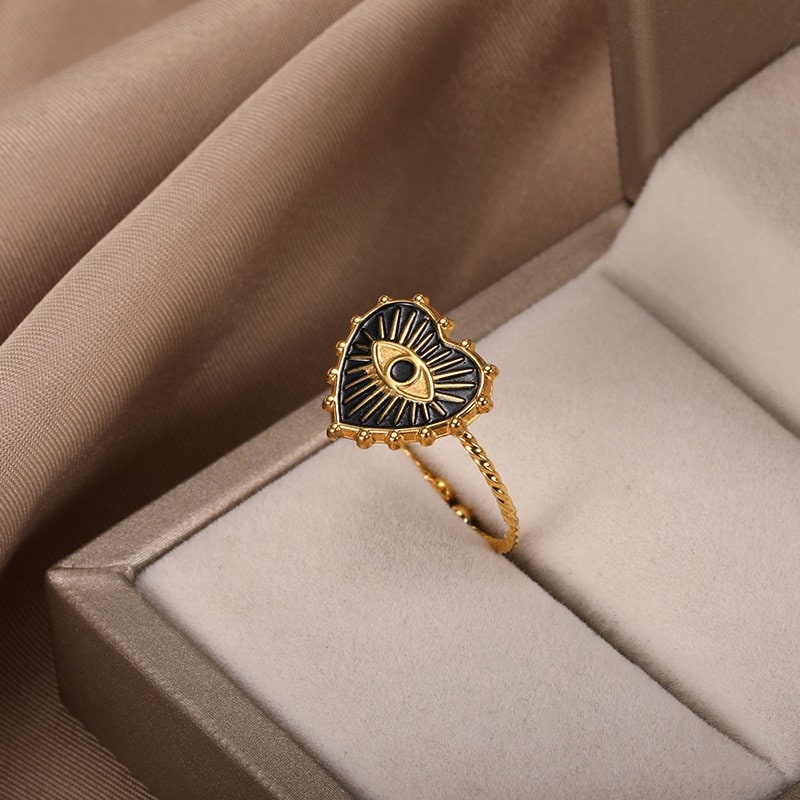 Punk Evil Eye Heart Amulet, 18K Gold Gothic Stackable Ring, Dainty Minimalist Jewelry, Delicate Handmade for Women, Gift for Her