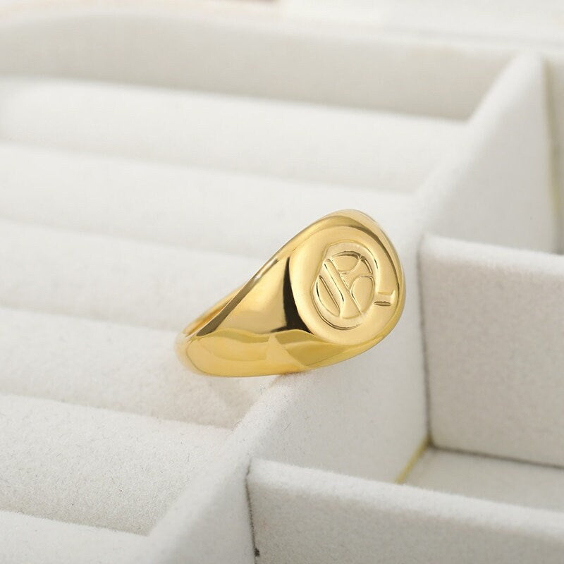 Custom Initial Signet, 18K Gold Personalized Stackable Ring, Dainty Minimalist Jewelry, Delicate Handmade for Women, Gift for Her