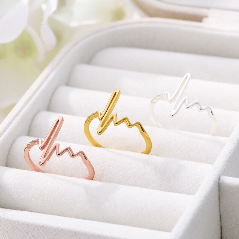 Boho Heartbeat Pulse, 18K Gold Yogi Stackable Ring, Dainty Minimalist Jewelry, Delicate Handmade for Women, Gift for Her