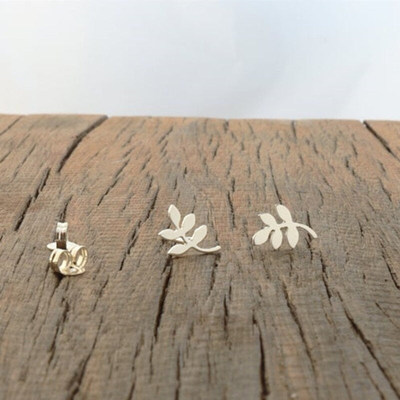 Boho Hippie Vine Leaf Studs, 18K Gold Everyday Earrings, Dainty Minimalist Jewelry, Delicate Handmade  for Women, Gift for Her