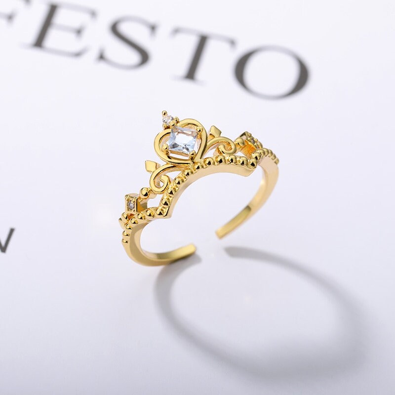 Gothic Crown Ring, Gothic Women Crown Ring, Gothic Tiara, 18K Gold Tiara Ring, Gothic Fashion Ring for Women, Gift for Her