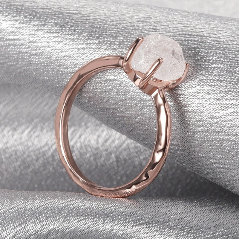 Dainty Quartz Ring, Dainty Crystal Ring, Minimalistic Quartz Ring, 18K Rose Gold Ring, Rose Gold Quartz Ring, Gift for Her
