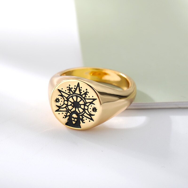 Gothic Witchcraft Ring, 18K Gold Witchcraft Ring, Enchantress Ring, Gold Enchantress Ring, Gothic Triple Moon Ring for Women, Gift for Her