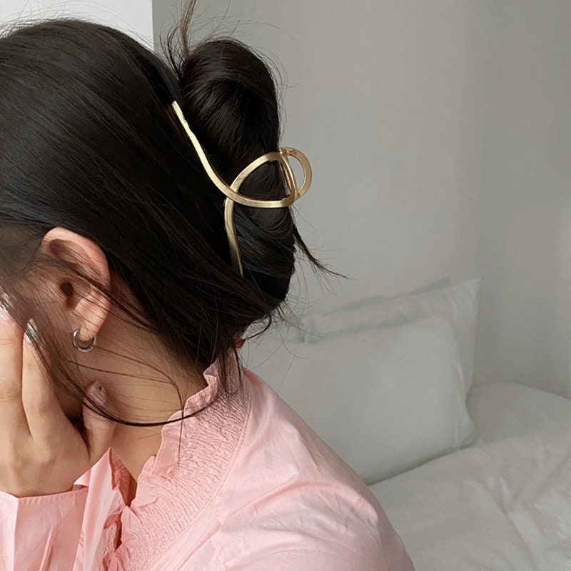 18K Gold Geometric Hair Clip, Dainty Gold Hair Clip, Minimalistic Hair Clip, Korean Fashion Hair Clip for Women, Gift for Her