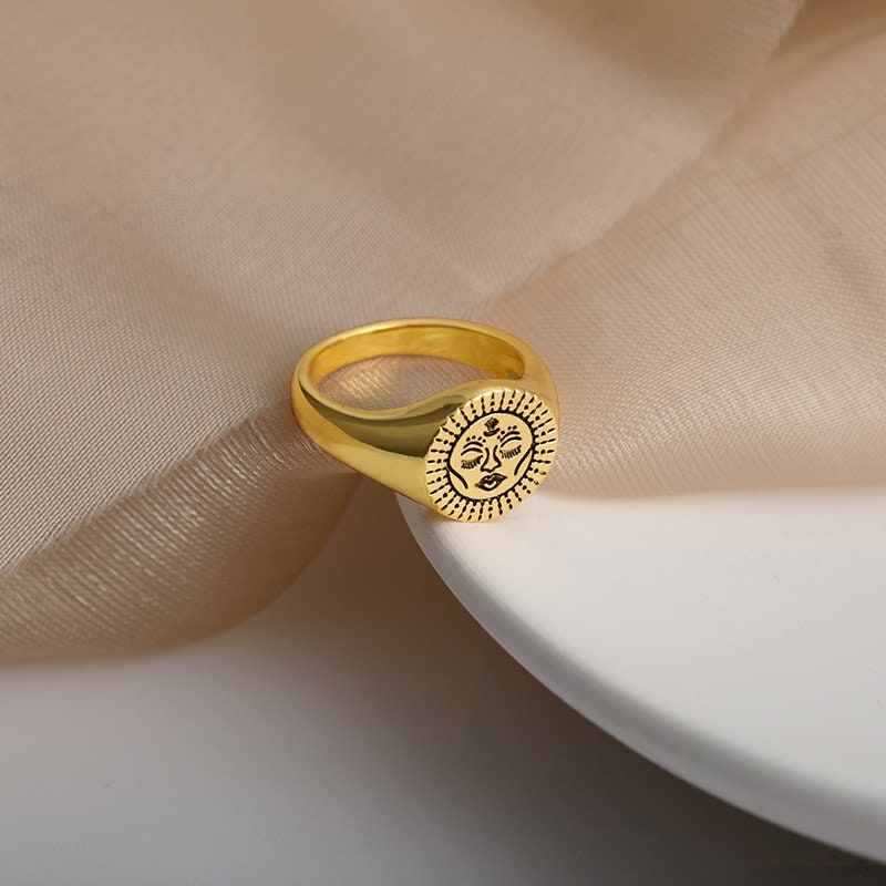 Punk Face Signet, 18K Gold Gothic Stackable Ring, Dainty Minimalist Jewelry, Delicate Handmade for Women, Gift for Her