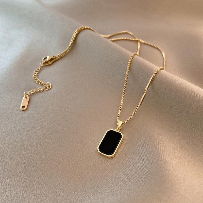 Punk Black Square Pendant, 18K Gold Layered Necklace, Gothic Dainty Minimalist Jewelry, Delicate Handmade for Women, Gift for Her