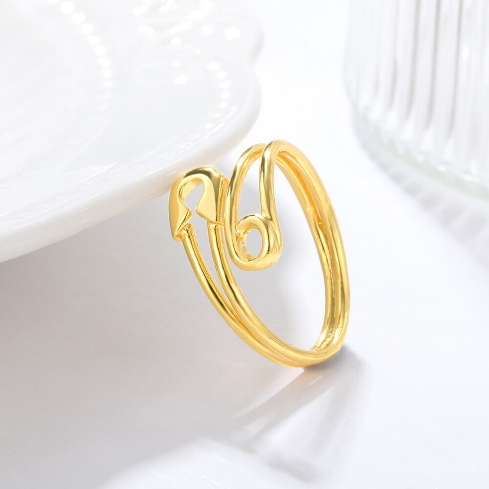 18K Gold Paper Clip Ring, Punk Paper Clip Ring, Creative Artsy Ring, Punk Fashion Ring for Women, Gift for Her