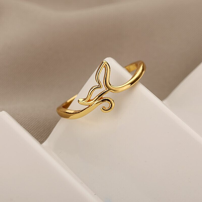 Boho Cute Mermaid Tail Fin, 18K Gold Yogi Stackable Ring, Dainty Minimalist Jewelry, Delicate Handmade for Women, Gift for Her