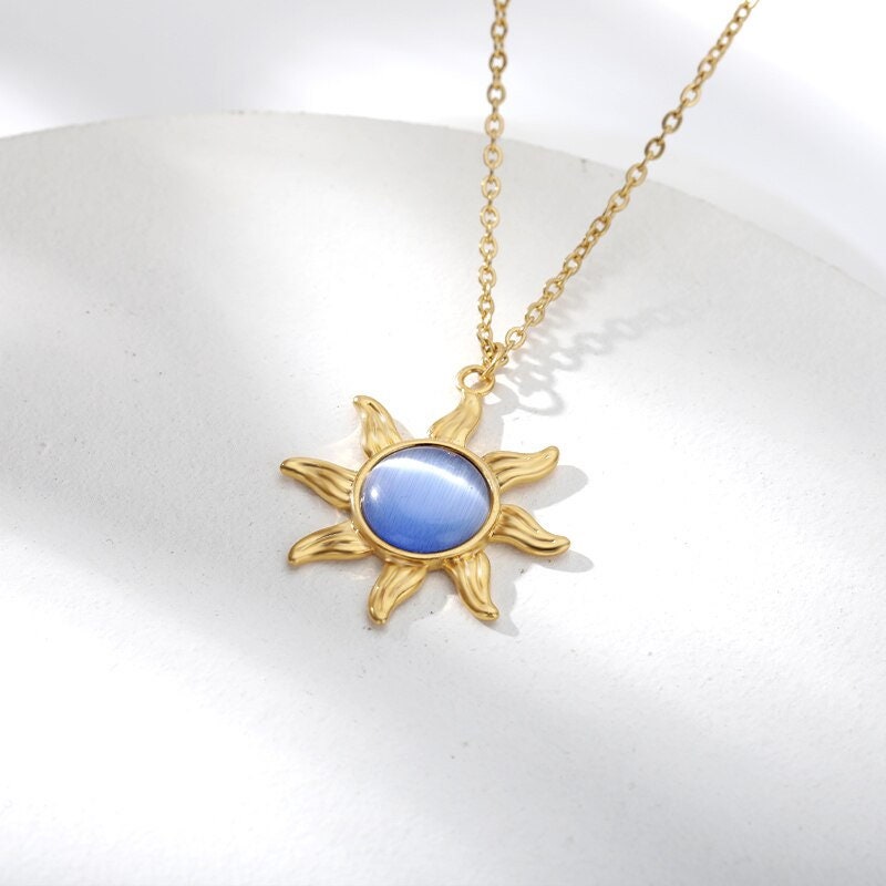 Punk Tarot Moonstone Sun Pendant, 18K Gold Layered Necklace, Gothic Dainty Minimalist Jewelry, Delicate Handmade for Women, Gift for Her