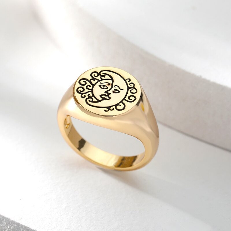 Punk Tarot Sun Moon Signet, 18K Gold Gothic Stackable Ring, Dainty Minimalist Jewelry, Delicate Handmade for Women, Gift for Her