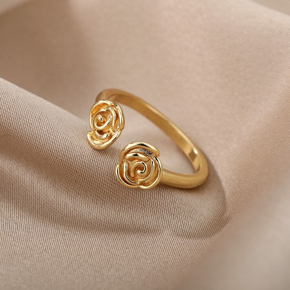 Punk Boho Rose Flower Charm , 18K Gold Gothic Stackable Ring, Dainty Minimalist Jewelry, Delicate Handmade for Women, Gift for Her