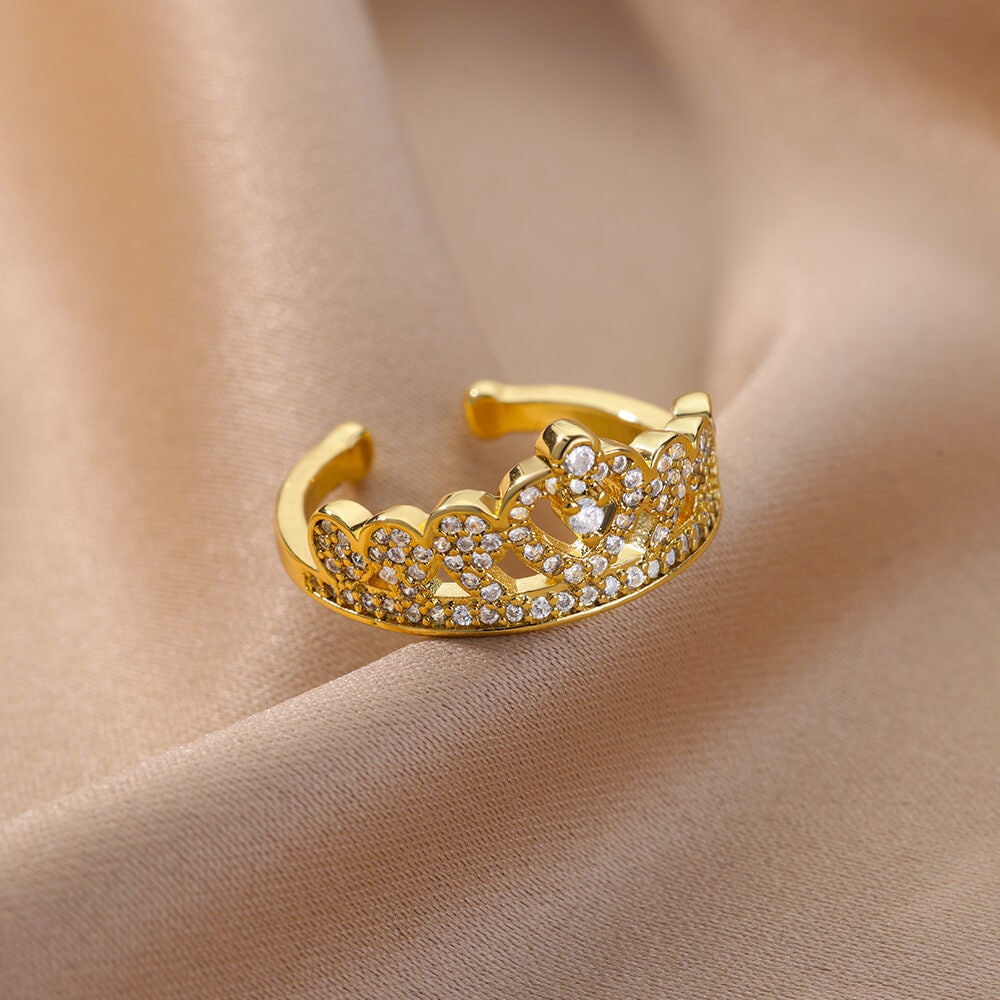 Crystal Tiara Ring, Gold Crown Ring, Cubic Zirconia Tiara Ring, 18K Gold Ring, Dainty Minimalist Jewelry, Delicate Women, Gift for Her