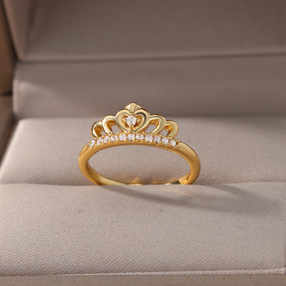 Crystal Tiara Ring, Gold Queen Crown Ring, Cubic Zirconia Tiara Ring, 18K Gold Ring, Dainty Minimalist Jewelry, Delicate Women, Gift for Her