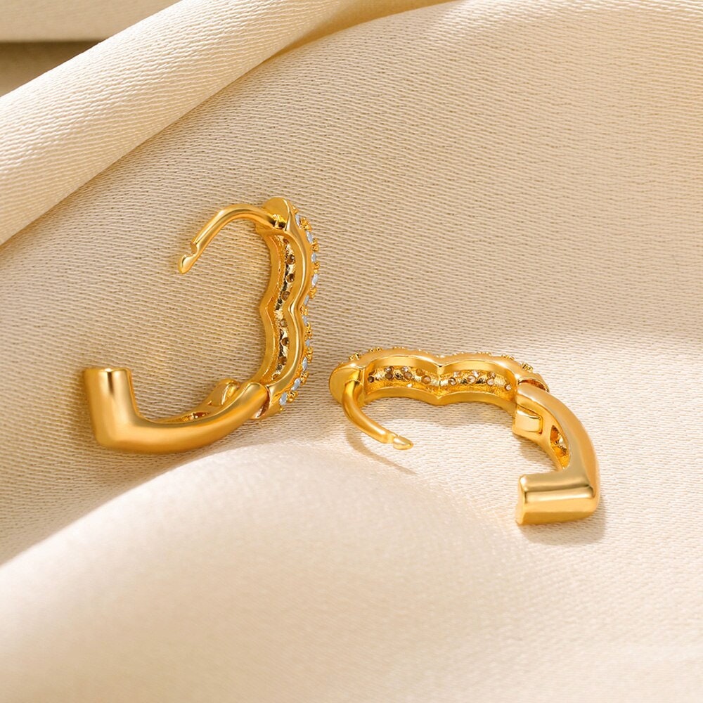 Boho Heart Studs Earrings, Punk Heart Studs Earrings, Cubic Zirconia Heart Earrings, 18K Gold, Dainty Minimalist for Women, Gift for Her