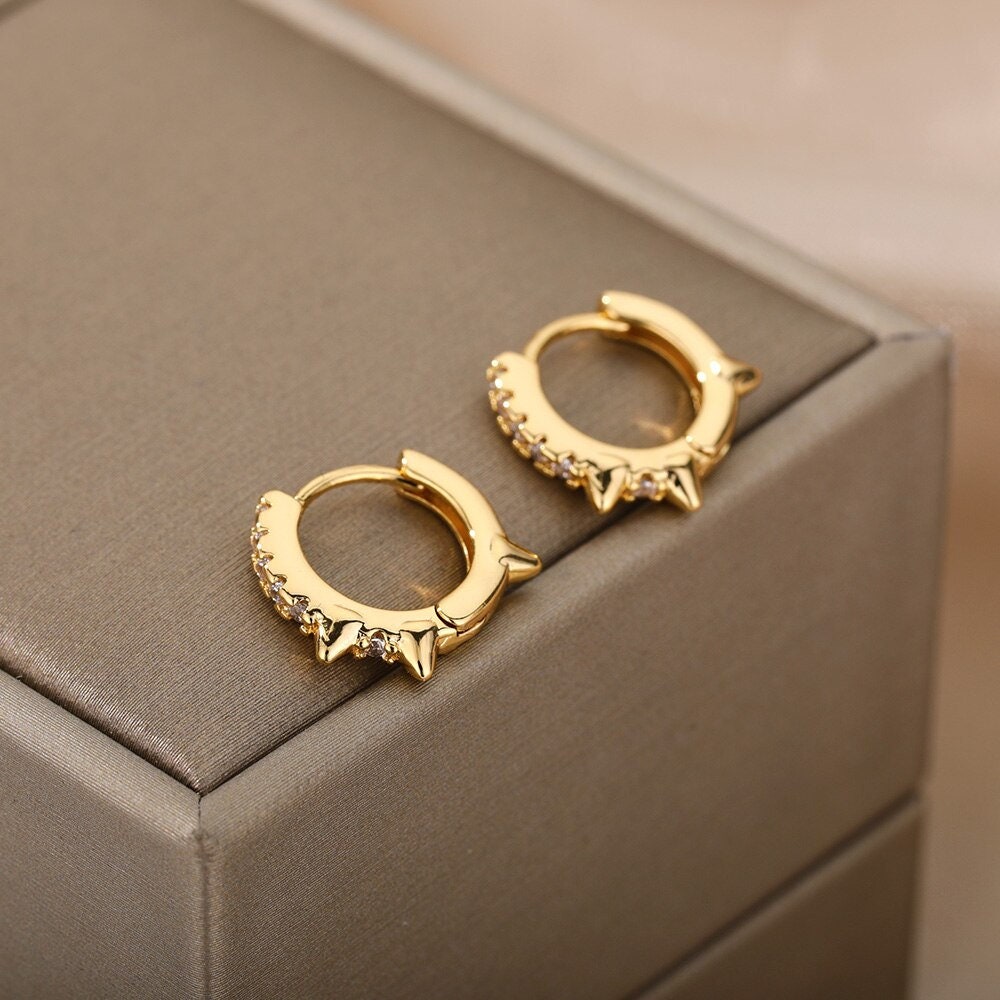 Punk Spike Hoop Earrings, Gold Spike Circle Earrings, 18K Gold Spiked Hoops, Dainty Cubic Zirconia Minimalist Hoops for Women, Gift for Her