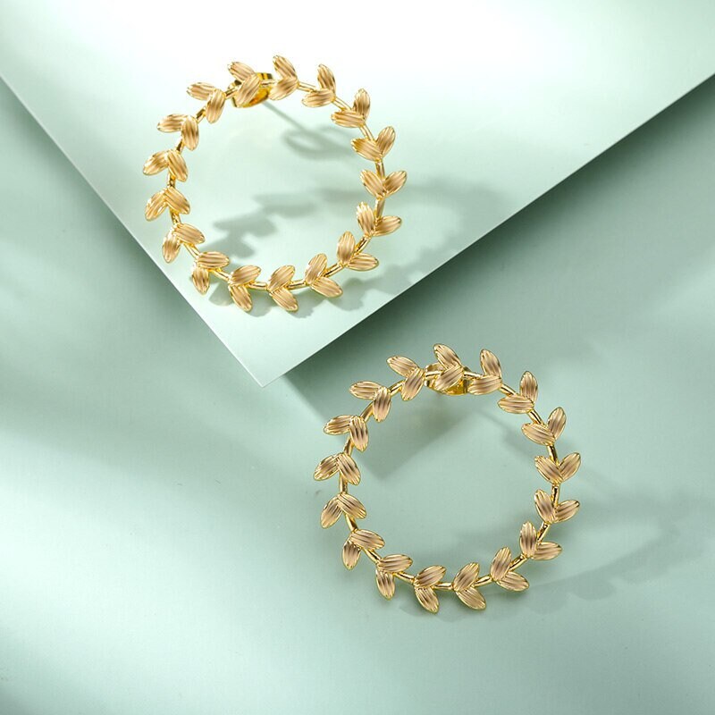 Boho Greek Wreath Leaves Earrings, Gold Leaves Stud Earrings, Circle Shaped Leaves Earrings for Women, Dainty Minimalist, Gift for Her