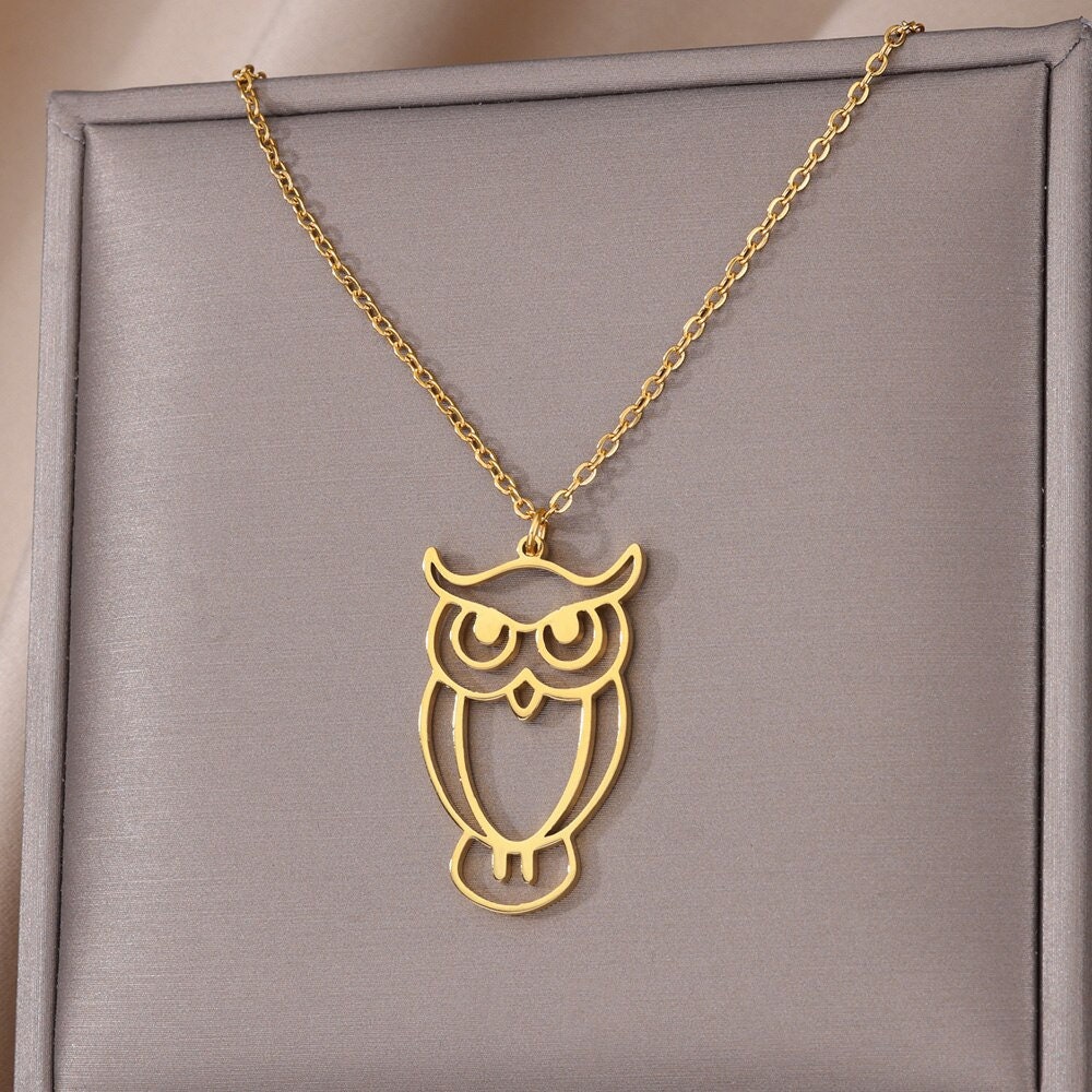 Boho Cute Owl Pendant, Gold Wise Owl Necklace, 18K Gold, Dainty Minimalist Animal Lovers for Women, Gift for Her