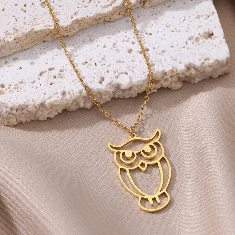 Boho Cute Owl Pendant, Gold Wise Owl Necklace, 18K Gold, Dainty Minimalist Animal Lovers for Women, Gift for Her