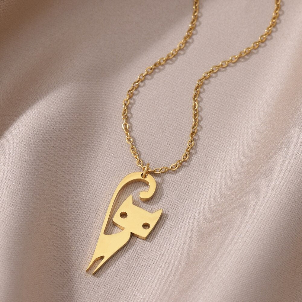 Punk Cute Cat Pendant, Gold Boho Cat Necklace, 18K Gold, Dainty Minimalist Animal Lovers for Women, Gift for Her