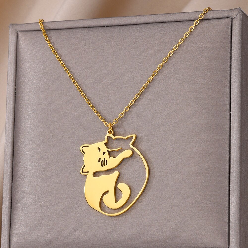 Punk Cute Love Cat Pendant, Gold Boho Double Cat Necklace, 18K Gold, Dainty Minimalist Animal Lovers for Women, Gift for Her