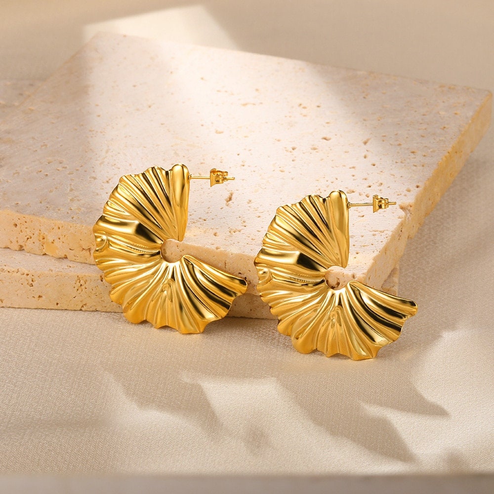 Boho Organic Geometric Stud Earrings, Gold Irregular Semicircle Drop Earrings, 18K Gold, Punk Minimalist Earrings for Women, Gift for Her