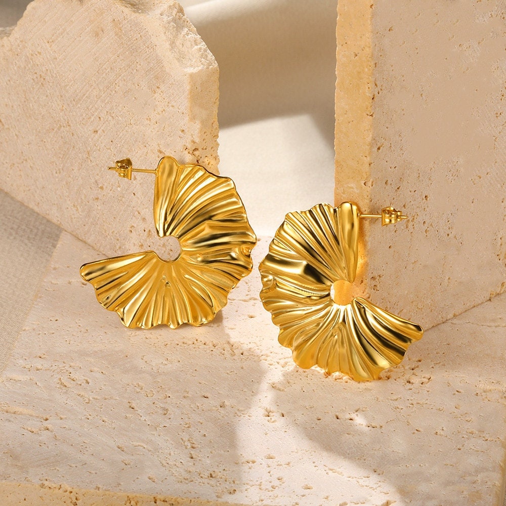 Boho Organic Geometric Stud Earrings, Gold Irregular Semicircle Drop Earrings, 18K Gold, Punk Minimalist Earrings for Women, Gift for Her