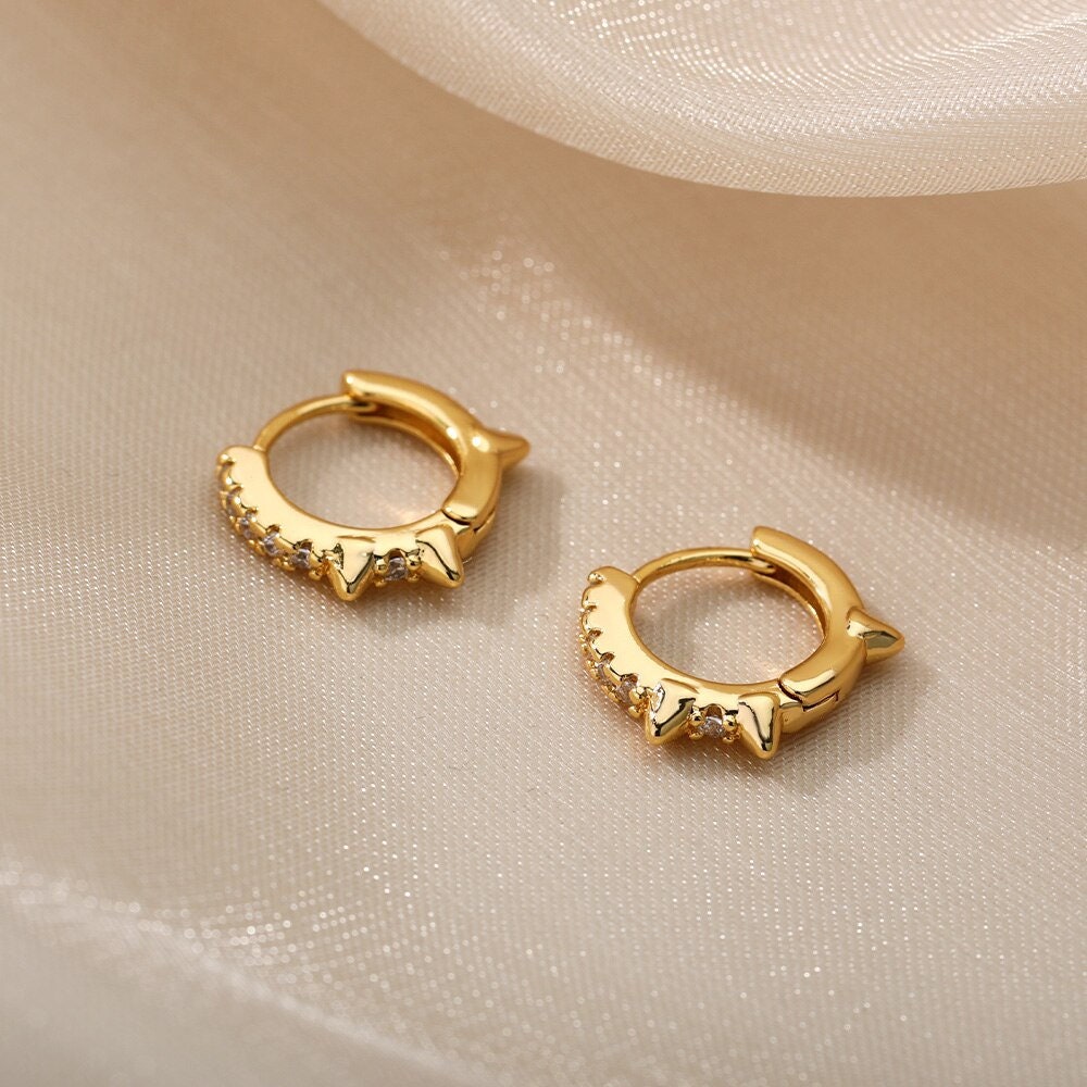 Punk Spike Hoop Earrings, Gold Spike Circle Earrings, 18K Gold Spiked Hoops, Dainty Cubic Zirconia Minimalist Hoops for Women, Gift for Her
