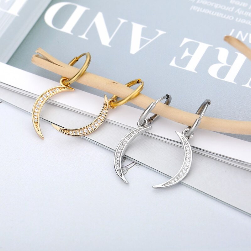 Punk Crescent Moon Earrings, Gold Moon Drop Earrings, 18K Gold Moon Dangle Hoops, Boho Dainty Minimalist Jewelry for Women, Gift for Her