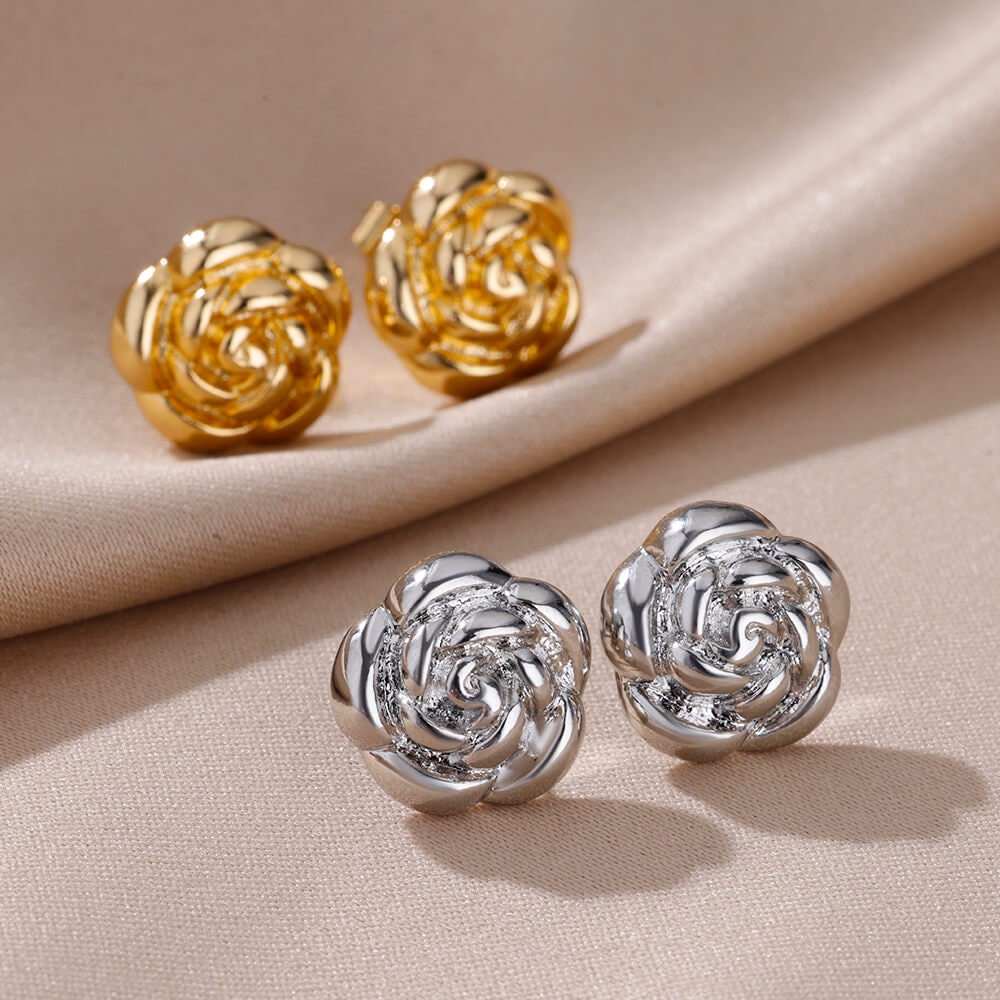 Boho Rose Stud Earrings, Gold Rose Earrings, 18K Gold Earrings, Flower Stud Earrings, Dainty Minimalist Floral for Women, Gift for Her