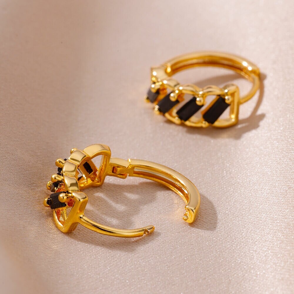 Punk Black Cubic Zirconia Hoop Earrings, Gold Rectangle Crystal Earrings, 18K Gold Link Hoop, Boho Dainty Minimalist for Women, Gift for Her